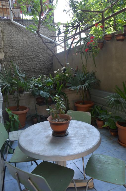 טביליסי Alex'S Cosy Guesthouse חדר תמונה
